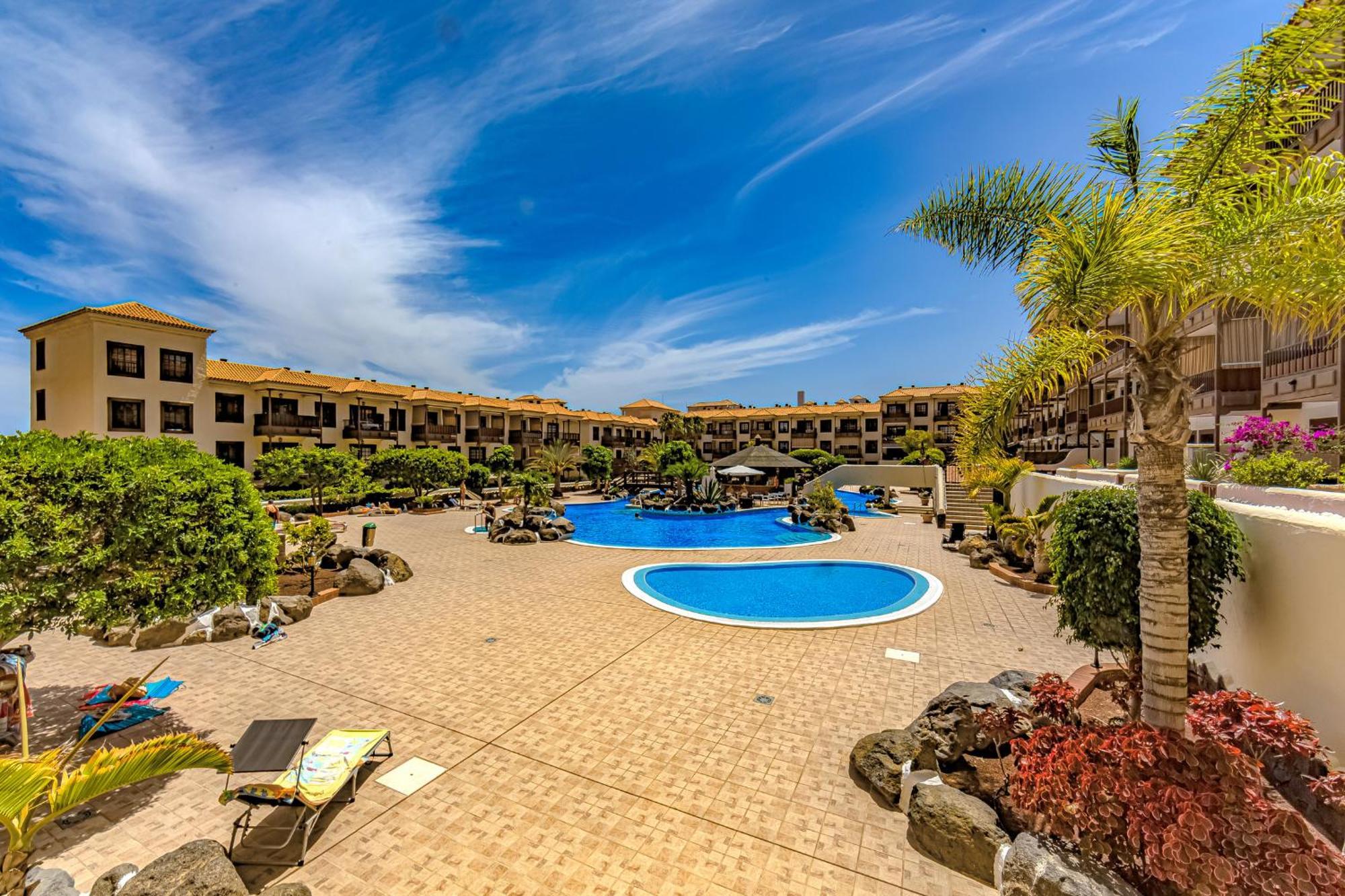 Atlantis 3 One Bedroom, Sea Front, In Complex With Pool Costa Del Silencio Exteriér fotografie